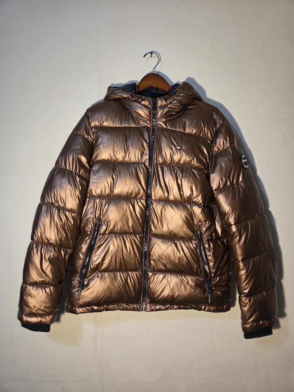 ​Tommy Hilfiger Metallic Bronze Puffer Jacket Men's Hooded Quilted Coat Medium